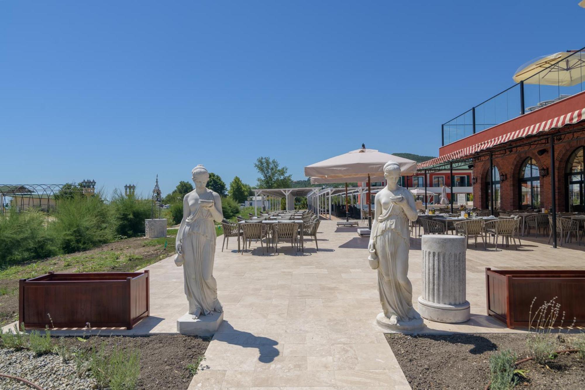 Eco Therma Village Kranevo Exterior photo The restaurant